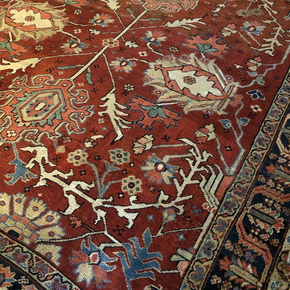 Serapi - Antique Persian Rug